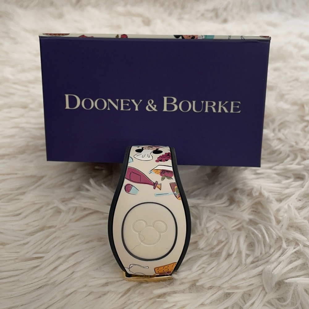 Disney Dooney & Bourke Magic Band - Picture 2 of 7